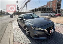 نيسان ألتيما